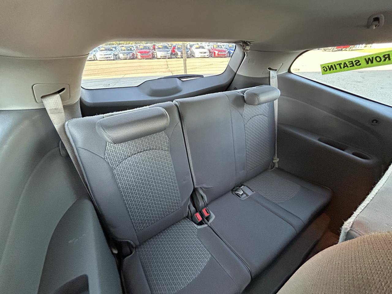 Used 2012 Chevrolet Traverse LS FWD image 13