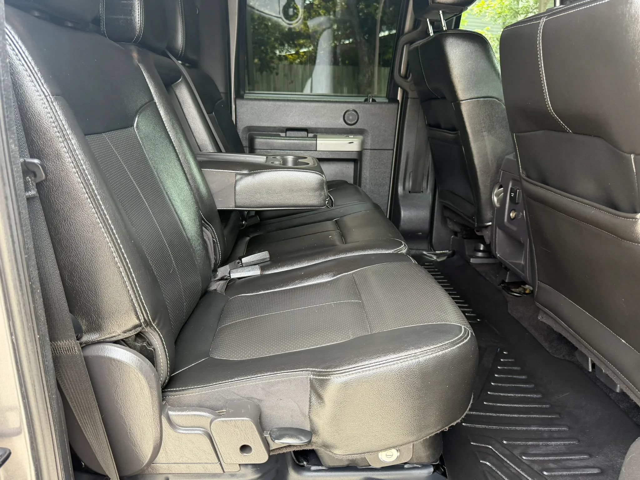 Used 2013 Ford F350 Lariat w/ Lariat Ultimate Pkg AWD/4WD image 11