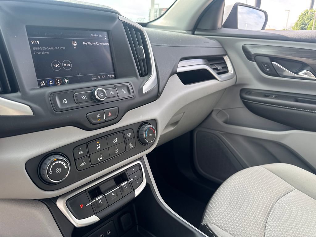 Used 2024 GMC Terrain SLE image 22