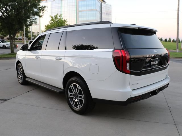 Used 2025 Ford Expedition Max Active AWD/4WD image 5