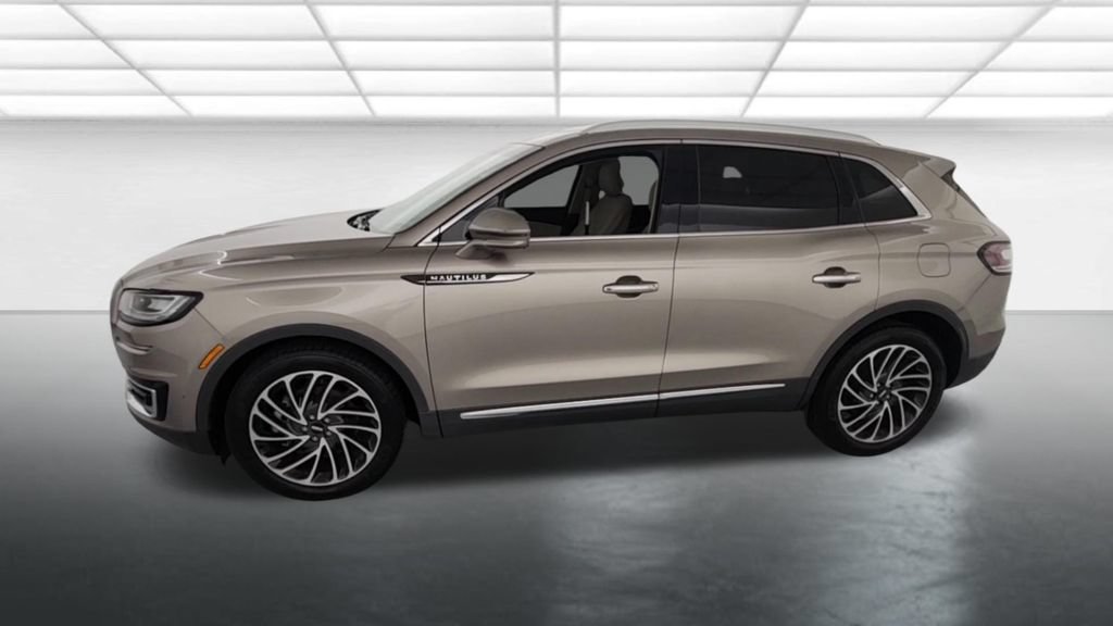 Used 2019 Lincoln Nautilus Reserve w/ Cargo Utility Package AWD/4WD image 3