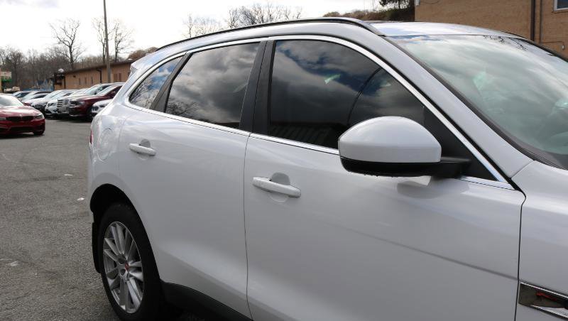 Used 2018 Jaguar F-PACE Prestige image 8