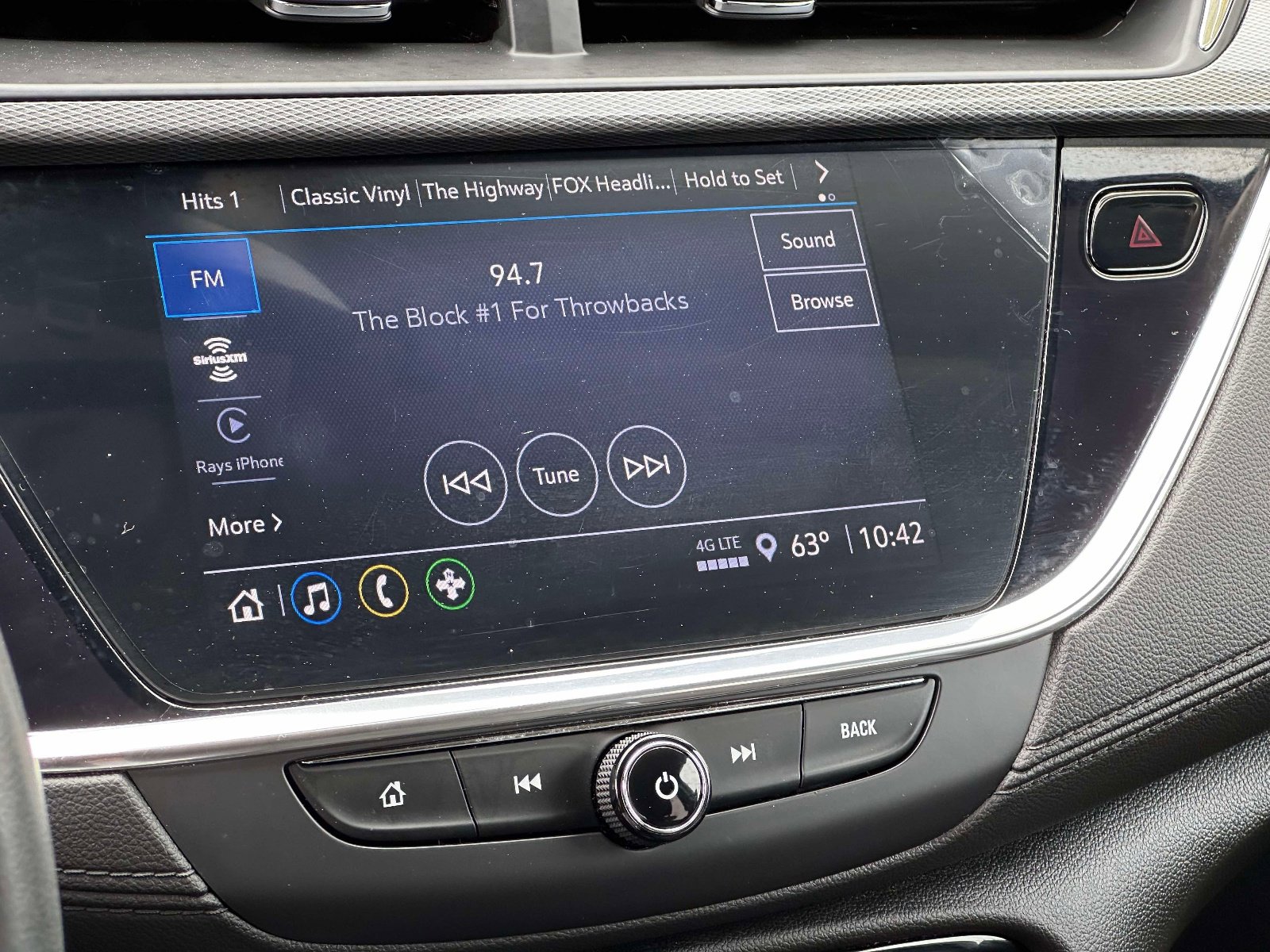Used 2023 Buick Encore GX Preferred w/ Cold Weather Comfort Package AWD/4WD image 26