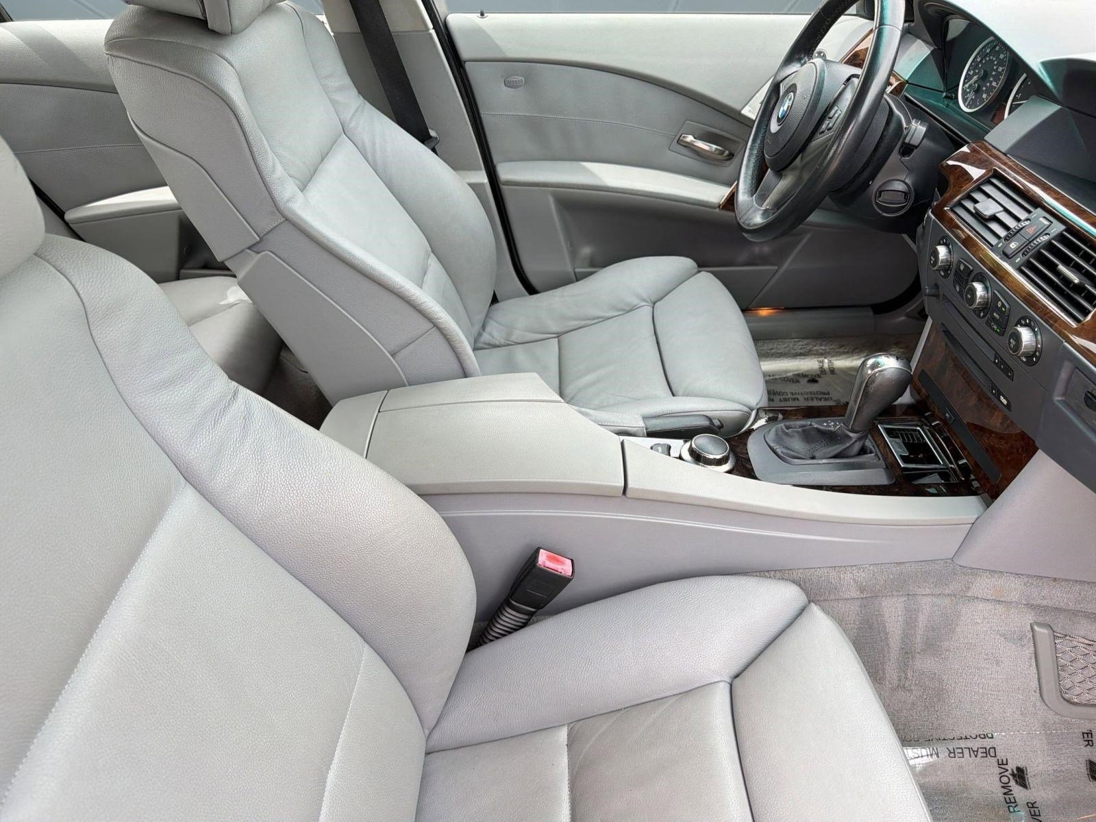 Used 2007 BMW 530i Sedan RWD image 29