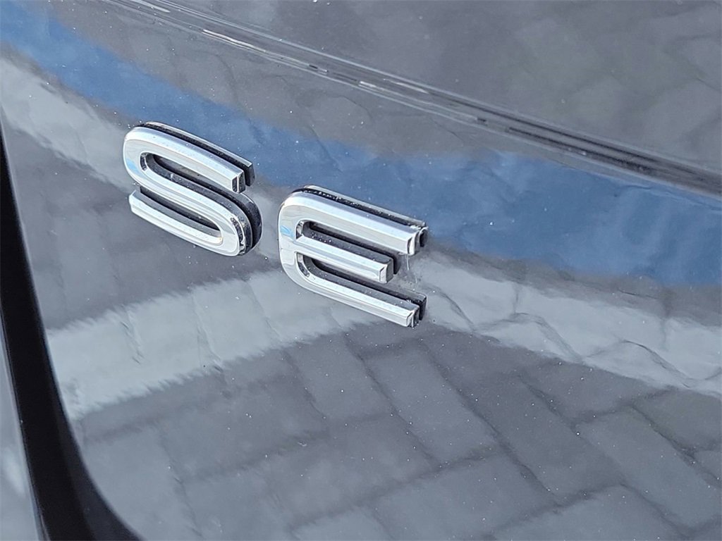 Used 2022 Volkswagen Tiguan SE image 10