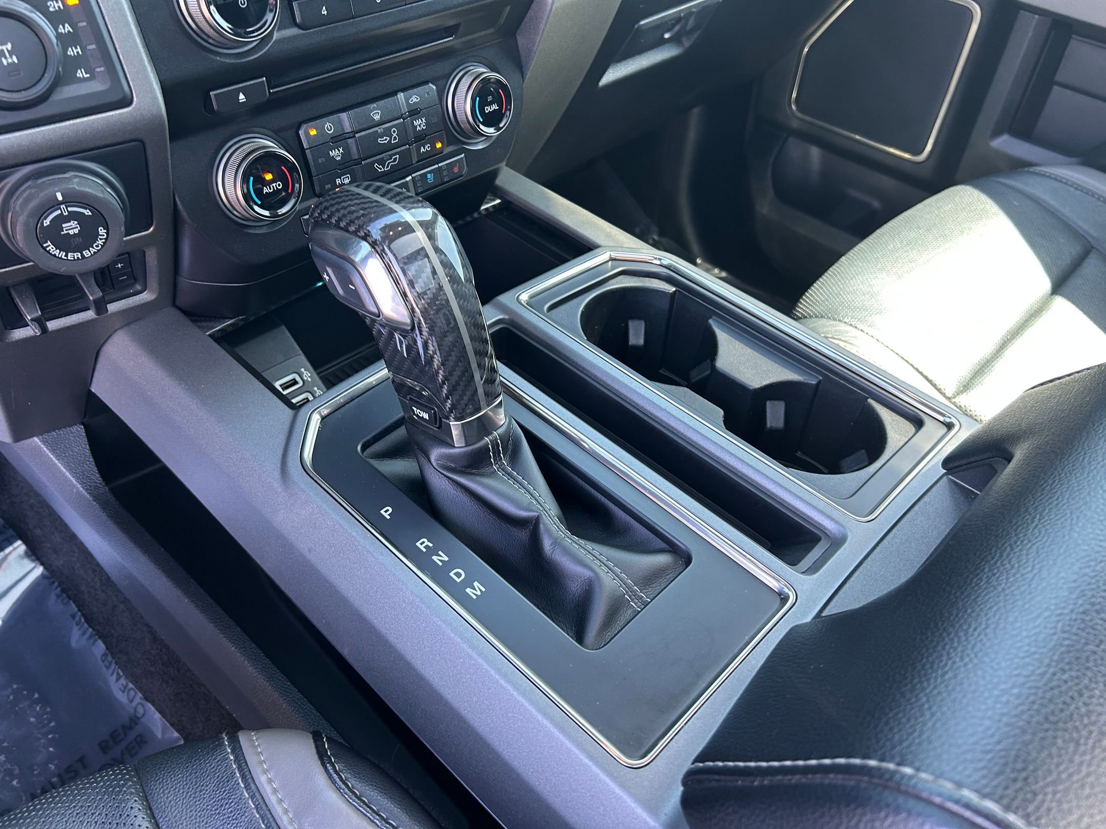 Used 2018 Ford F150 Raptor w/ Equipment Group 802A Luxury AWD/4WD image 19