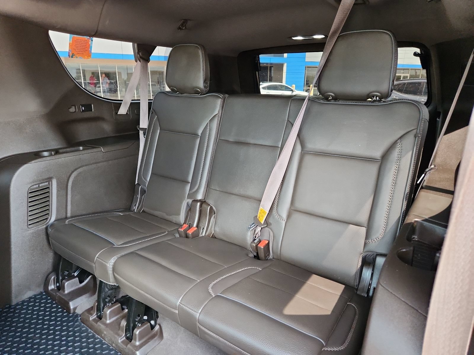 Used 2022 GMC Yukon XL Denali w/ Denali Ultimate Package AWD/4WD image 10