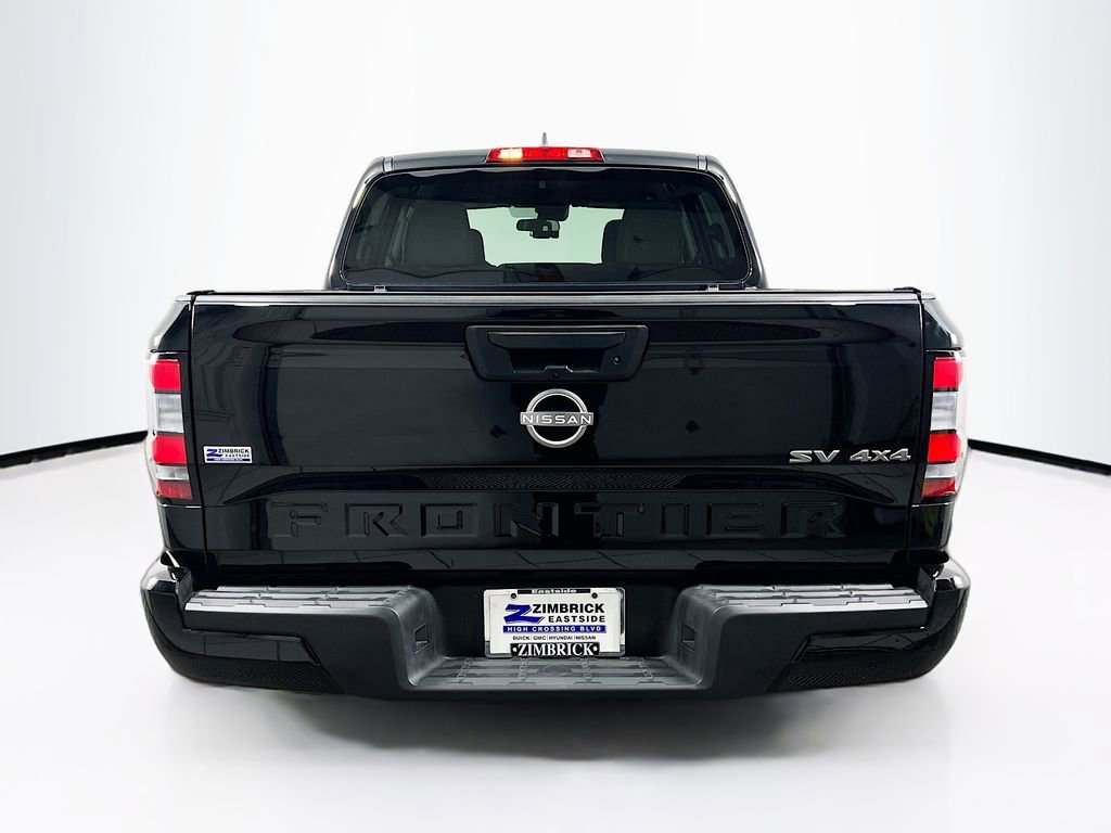 Used 2022 Nissan Frontier SV image 6