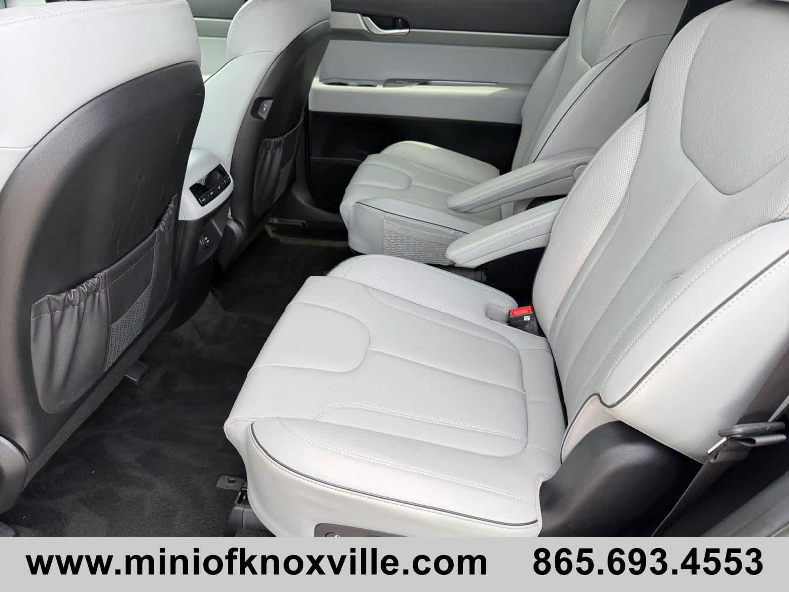 Used 2025 Hyundai Palisade SEL FWD image 14
