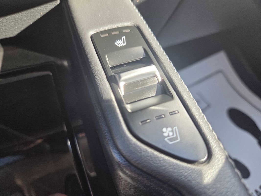 Used 2020 Kia Telluride EX w/ Towing Package image 32