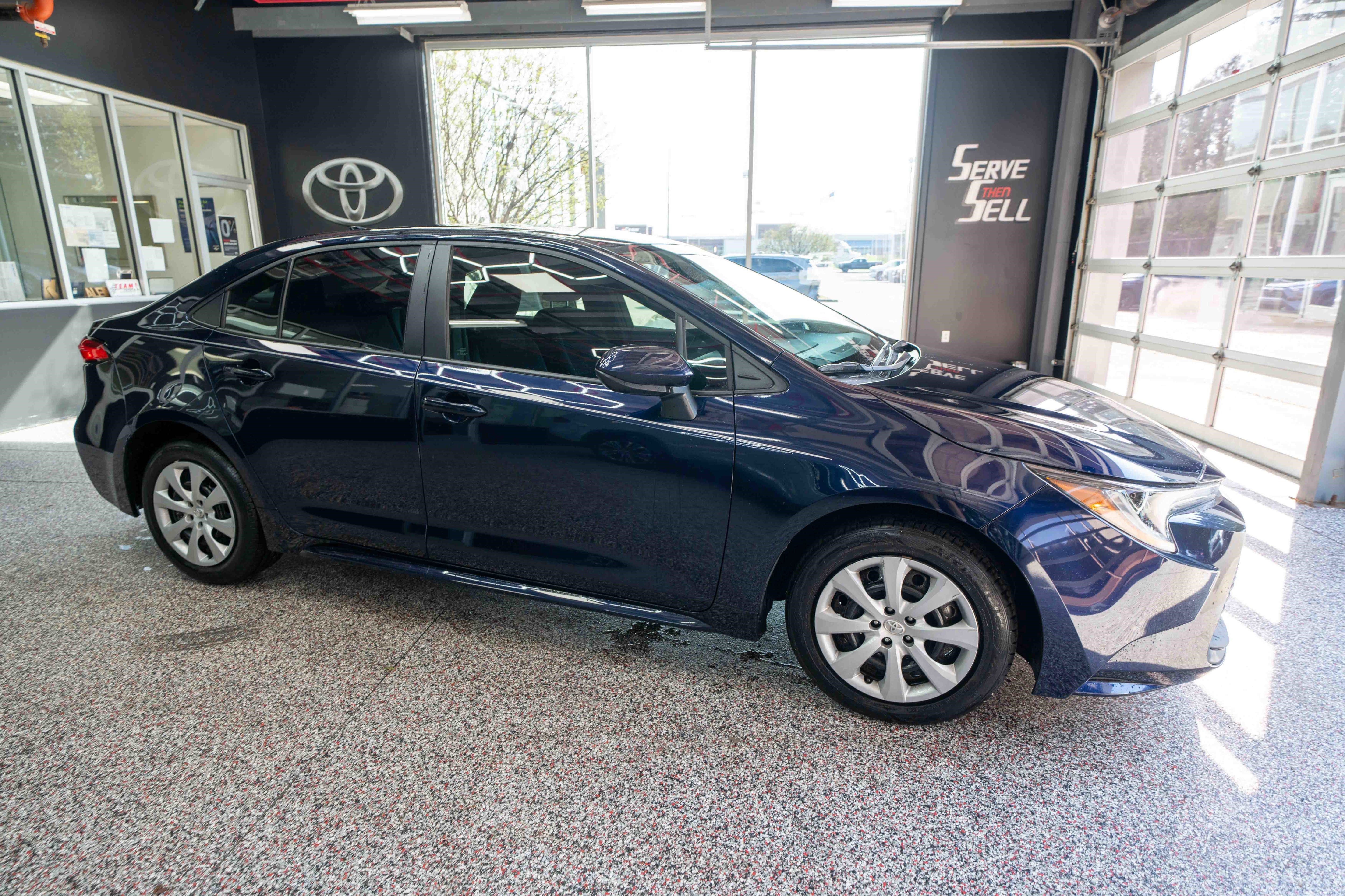 Used 2024 Toyota Corolla LE image 5
