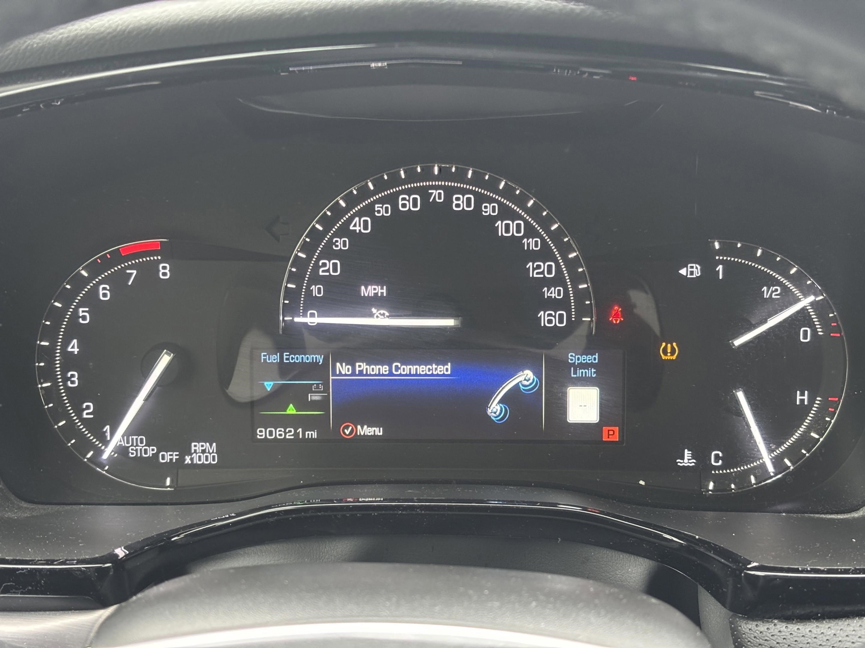 Used 2018 Cadillac XT5 Luxury w/ Driver Awareness Package image 10