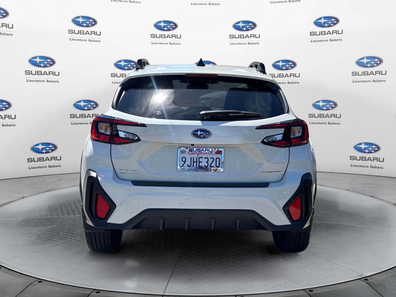 Used 2024 Subaru Crosstrek 2.0i Premium AWD/4WD image 4