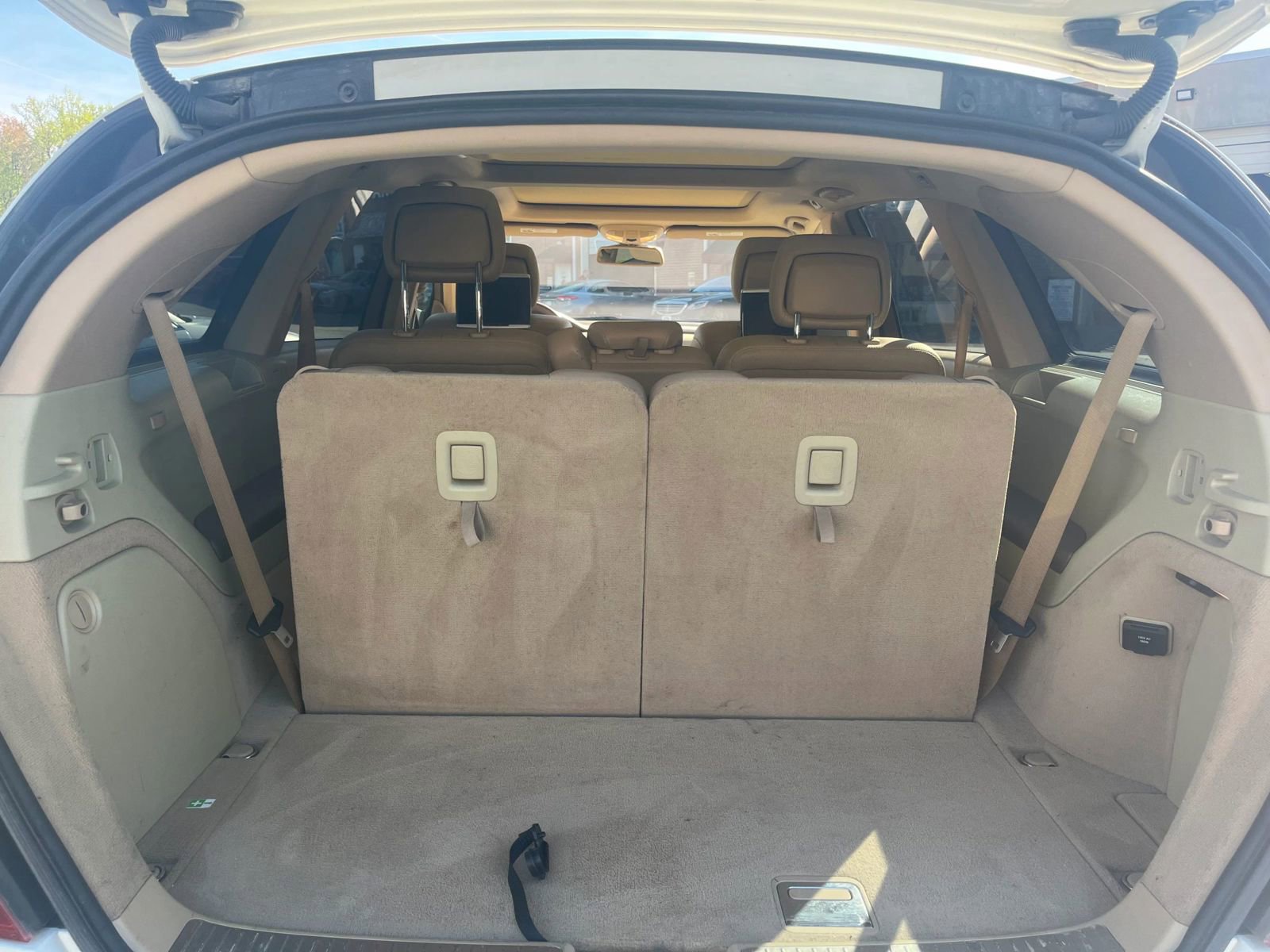 Used 2009 Mercedes-Benz R 350 4MATIC image 8