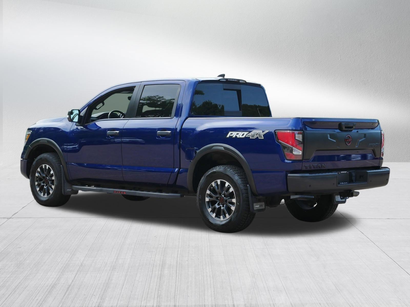 Certified 2024 Nissan Titan PRO-4X w/ Pro-4x Convenience Package AWD/4WD image 5