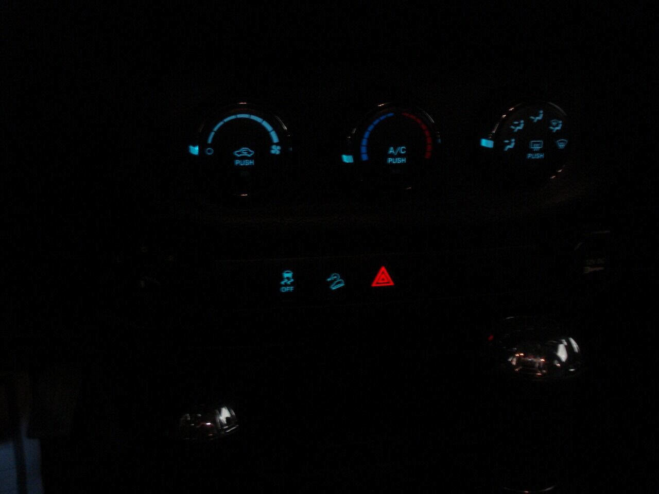 Used 2011 Jeep Wrangler Unlimited Sport image 30