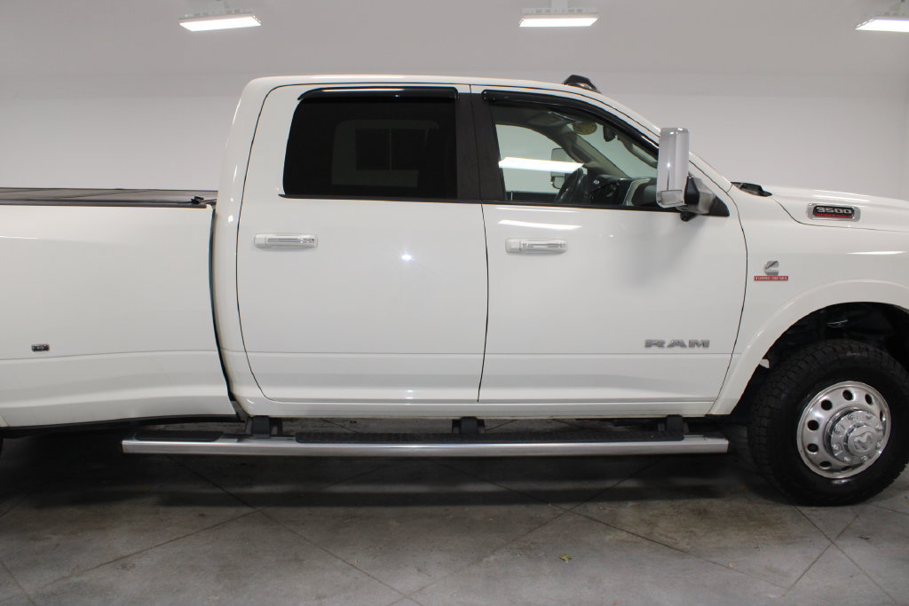 Used 2019 RAM 3500 Laramie AWD/4WD image 11