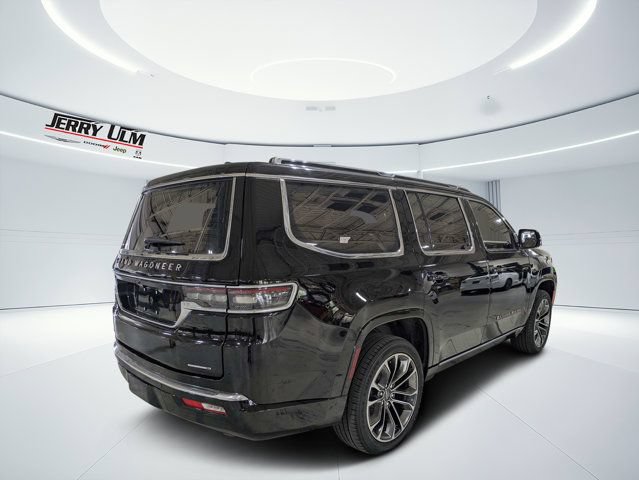 Used 2022 Jeep Grand Wagoneer Series III w/ Rear Seat Video Group 1 AWD/4WD image 3