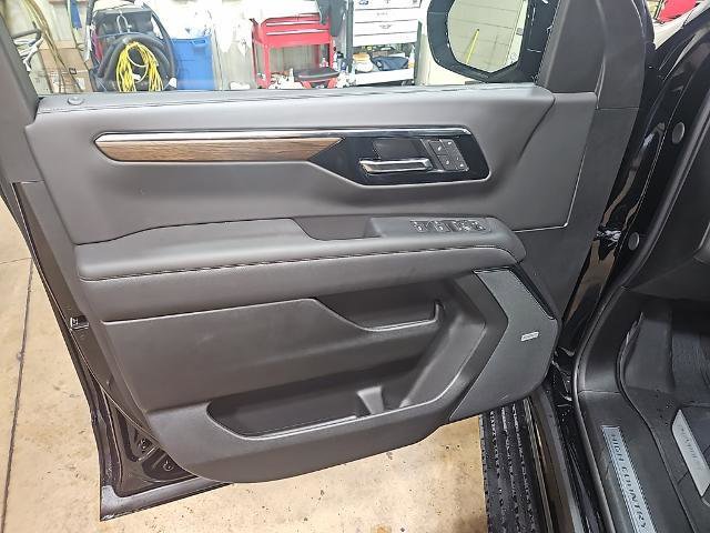 New 2026 Chevrolet Tahoe High Country image 10