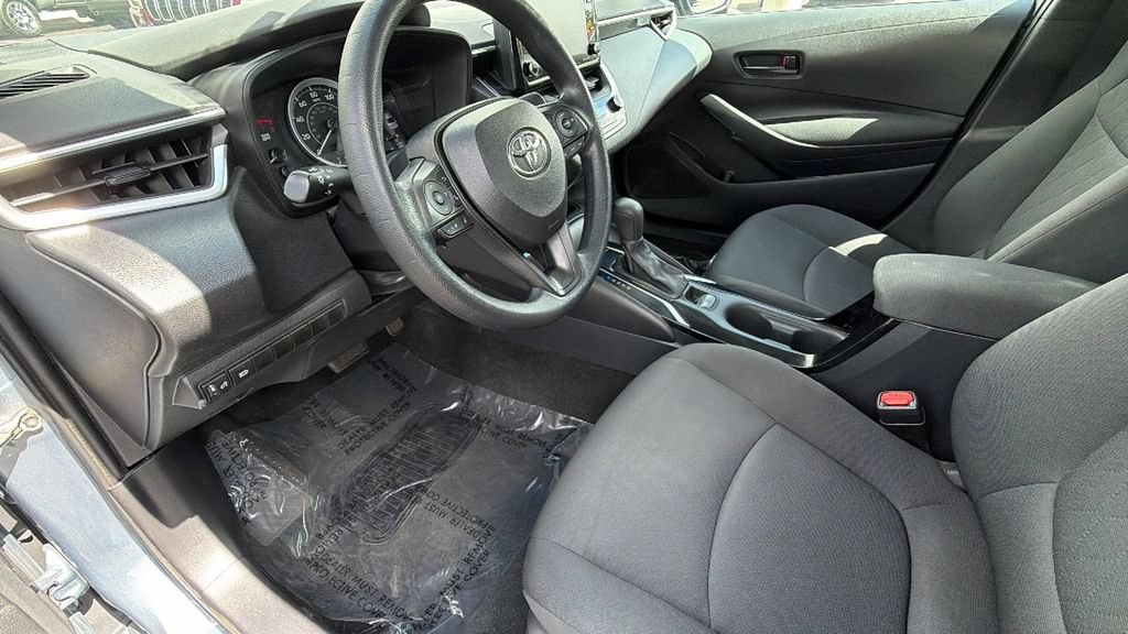 Used 2022 Toyota Corolla LE FWD image 10