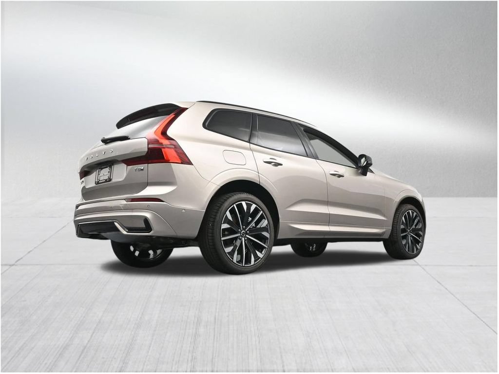 New 2026 Volvo XC60 T8 Ultra w/ Protection Package Premier AWD/4WD image 25