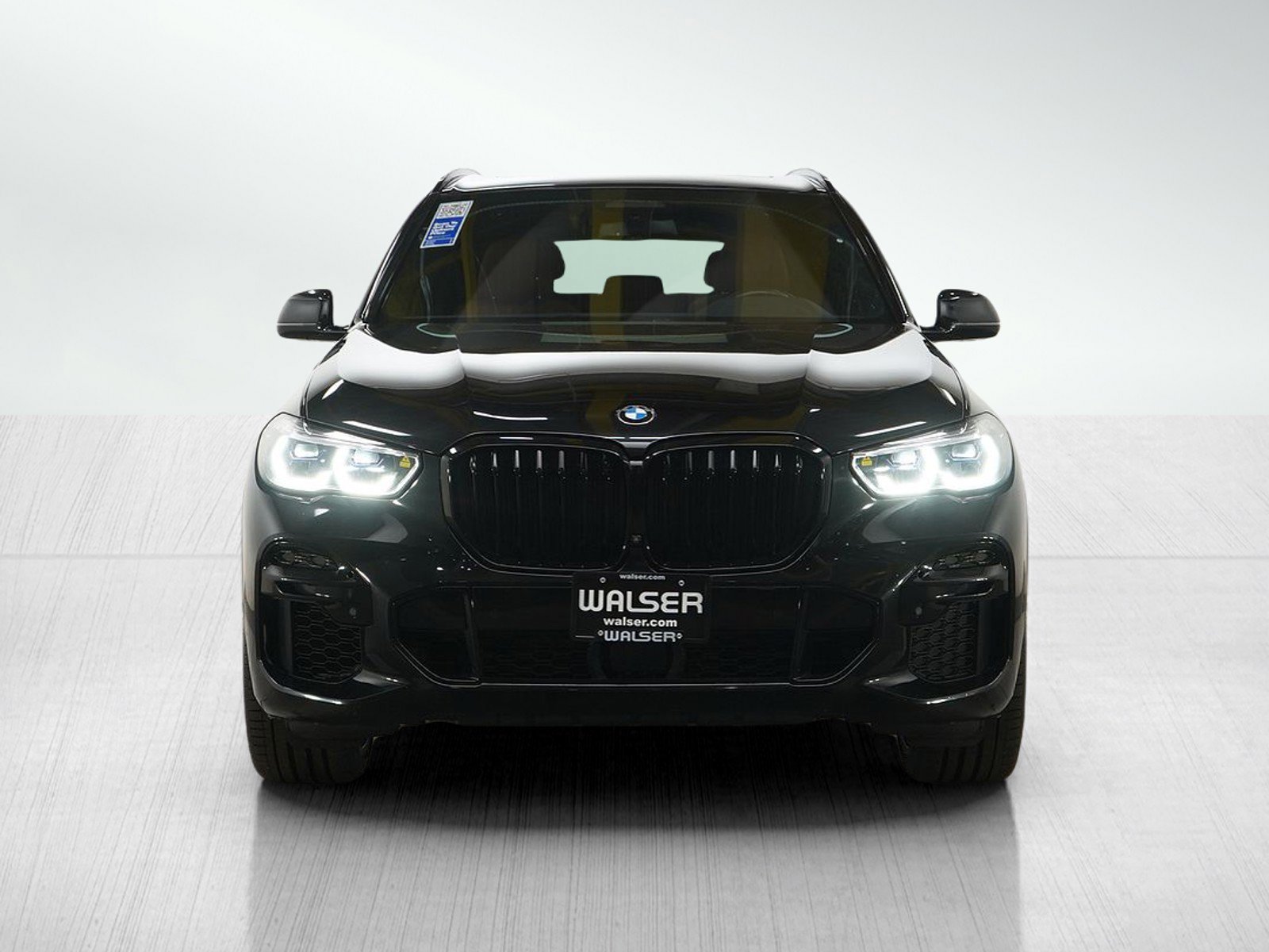 Used 2022 BMW X5 xDrive40i w/ M Sport Package AWD/4WD image 8