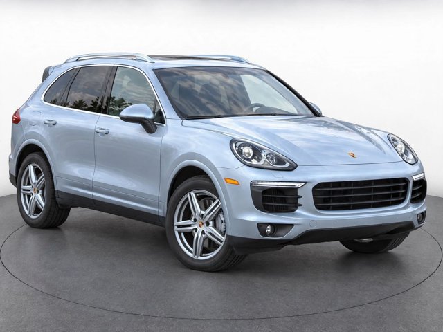 Used 2016 Porsche Cayenne S AWD/4WD image 22
