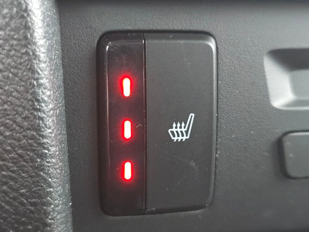 Used 2021 Honda Pilot Touring image 6