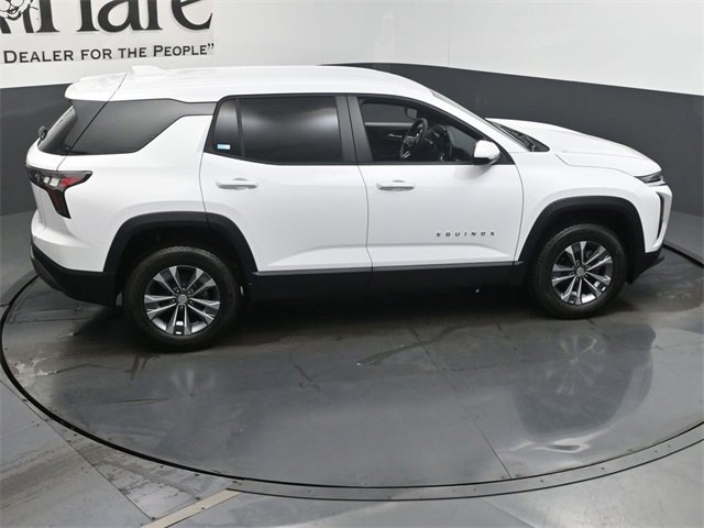 New 2026 Chevrolet Equinox LT image 17