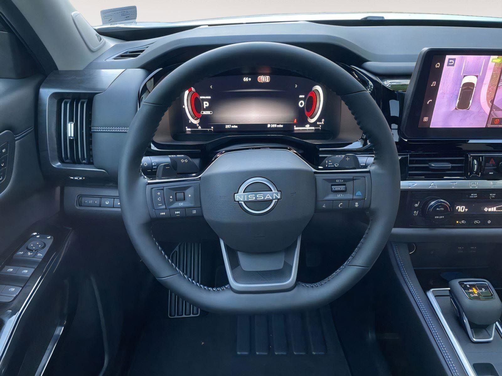 New 2026 Nissan Pathfinder Platinum AWD/4WD image 12