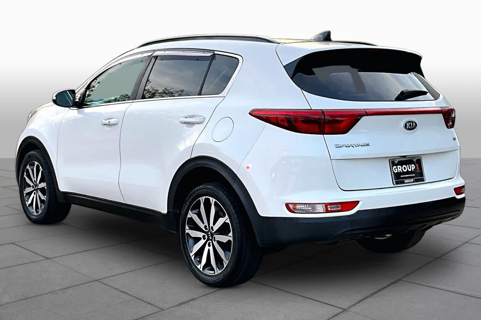 Used 2018 Kia Sportage EX w/ EX Premium Package AWD/4WD image 12