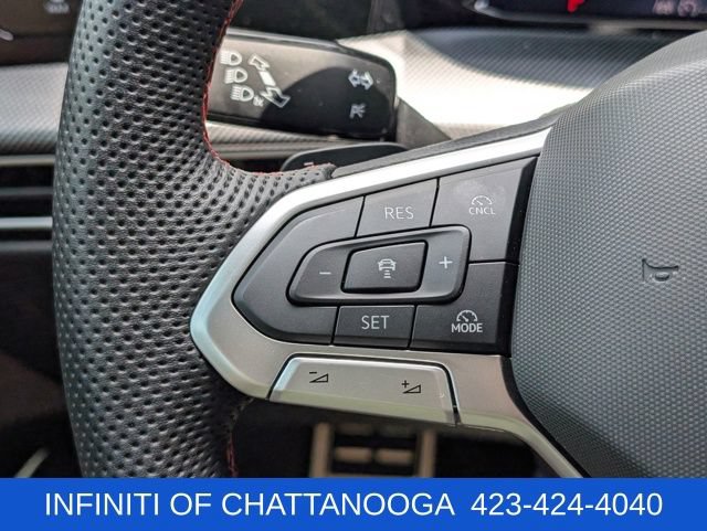 Used 2026 Volkswagen GTI SE FWD image 26