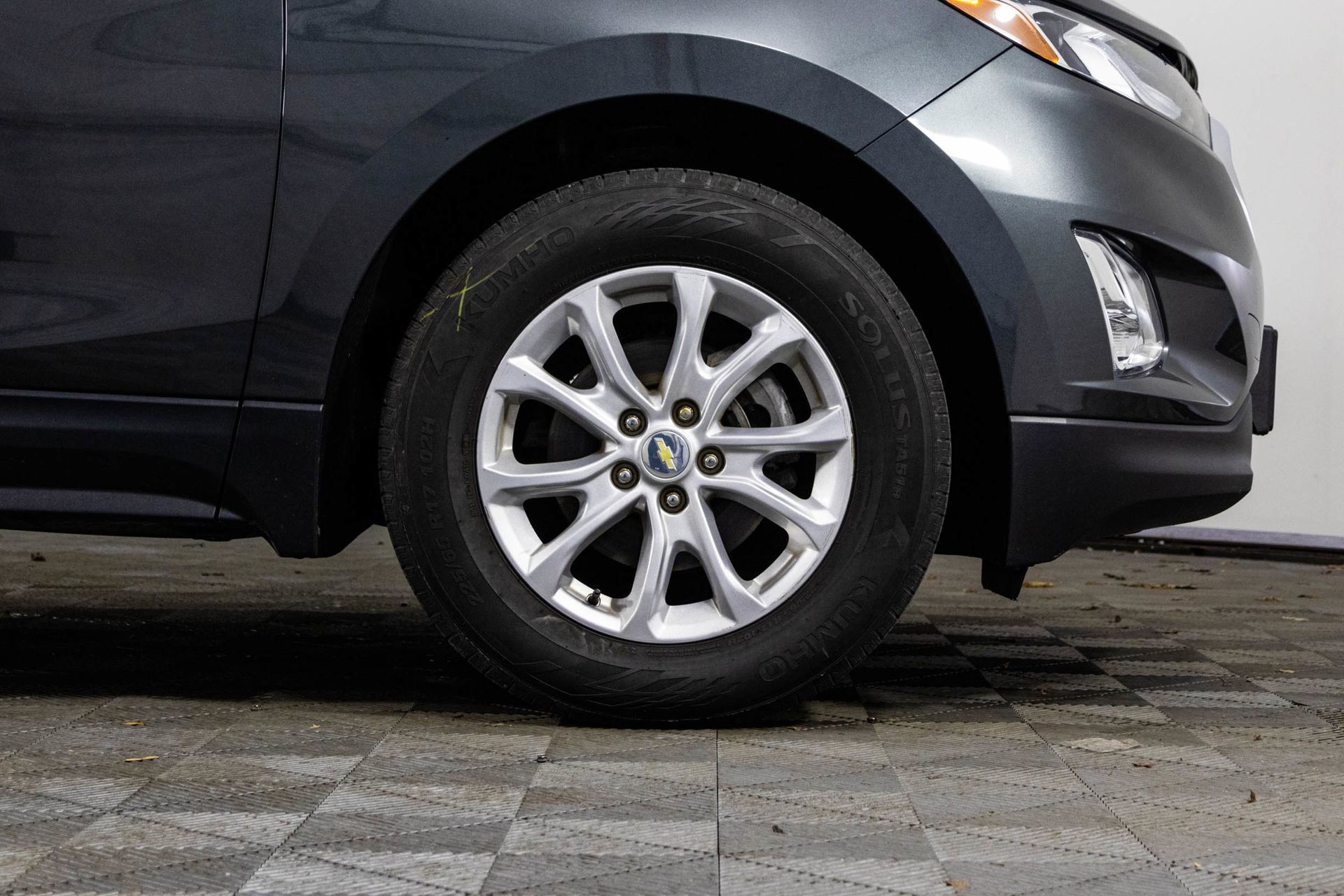 Used 2019 Chevrolet Equinox LT FWD image 41