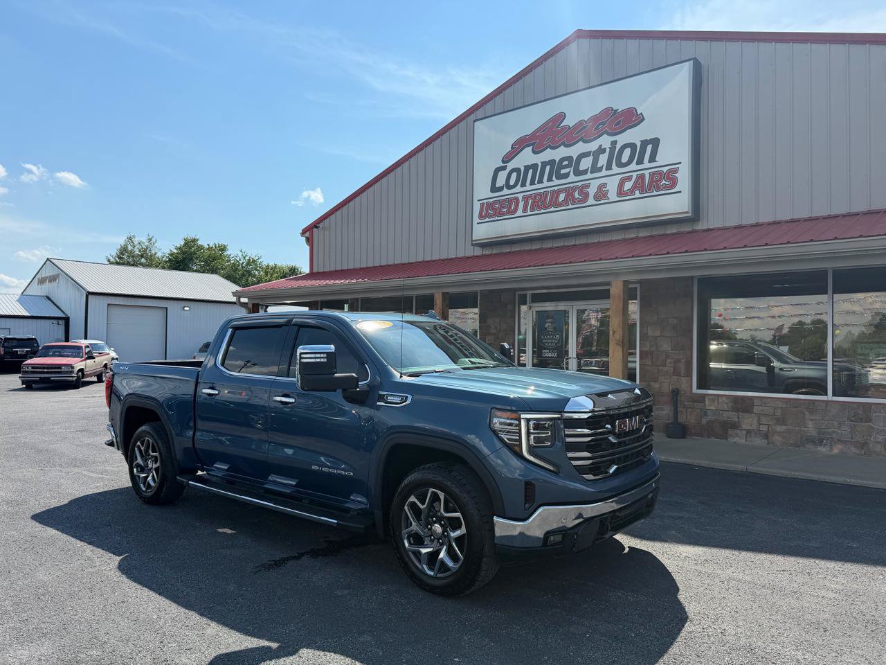 Used 2024 GMC Sierra 1500 SLT w/ SLT Convenience Package