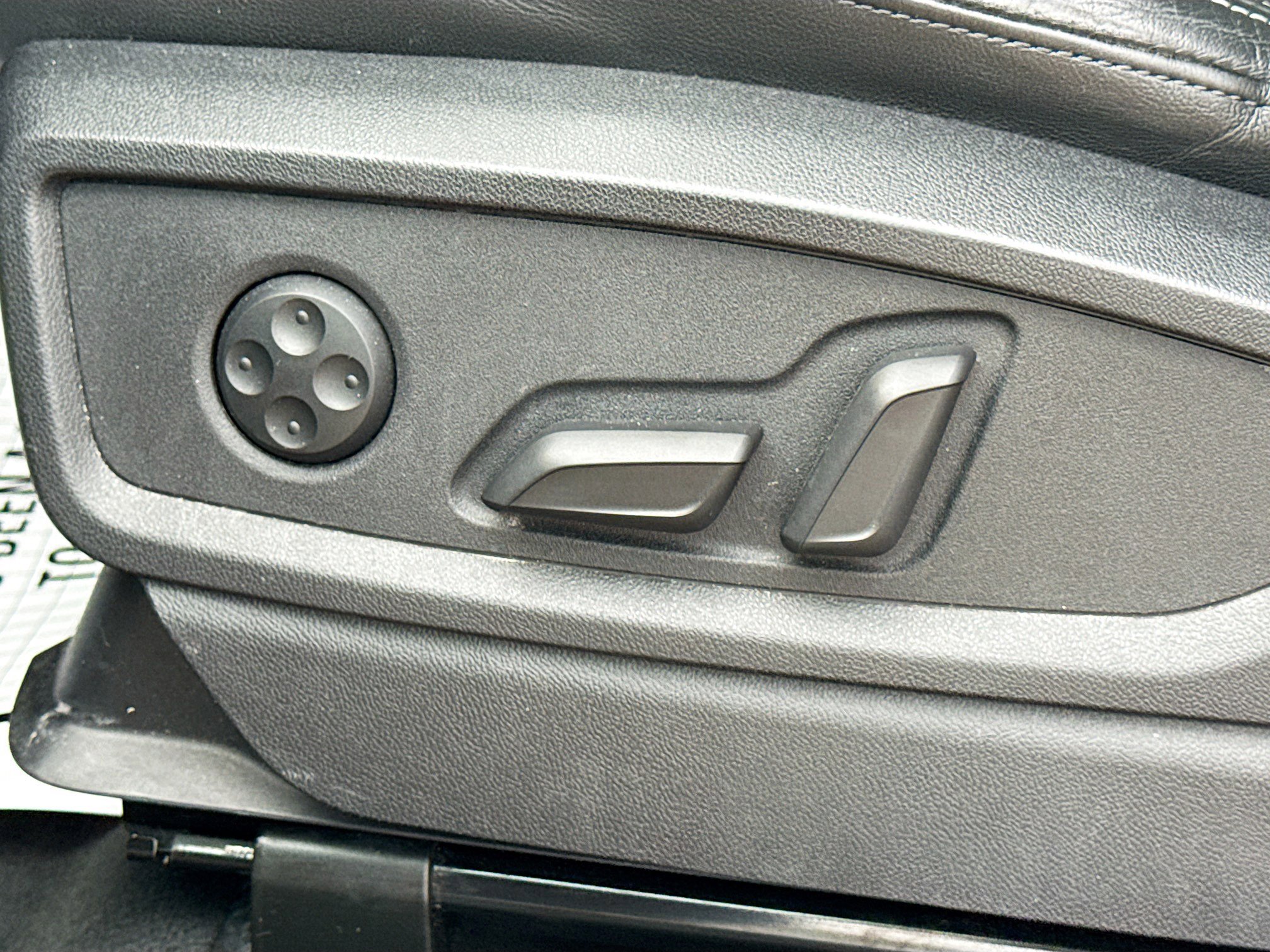 Used 2023 Audi Q5 2.0T Premium Plus image 24