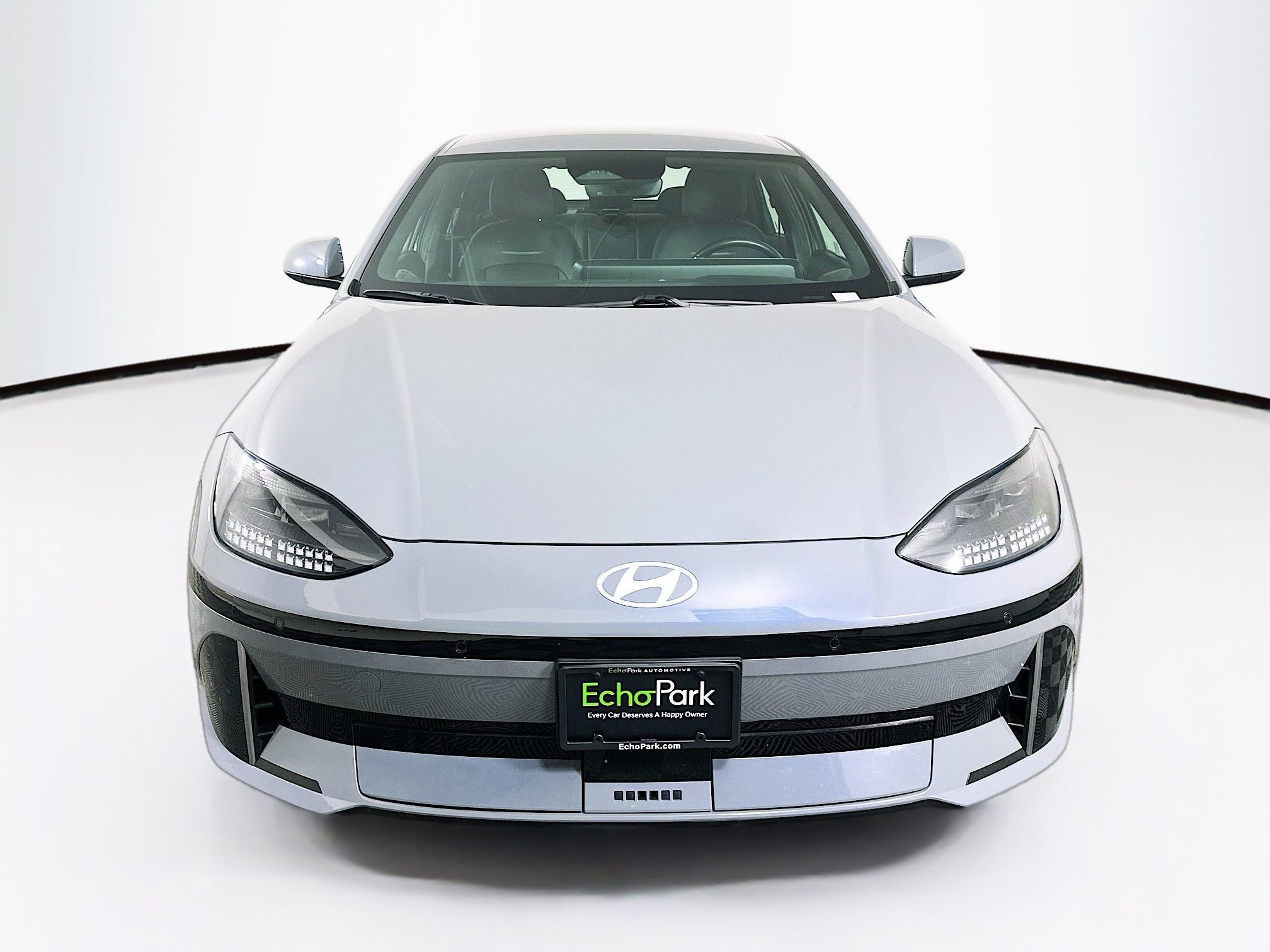 Used 2024 Hyundai Ioniq 6 SEL RWD image 2