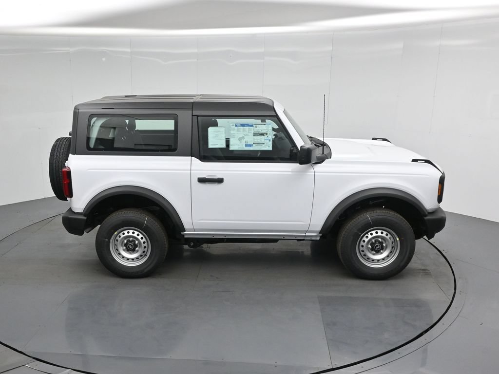 New 2026 Ford Bronco 2-Door AWD/4WD image 31