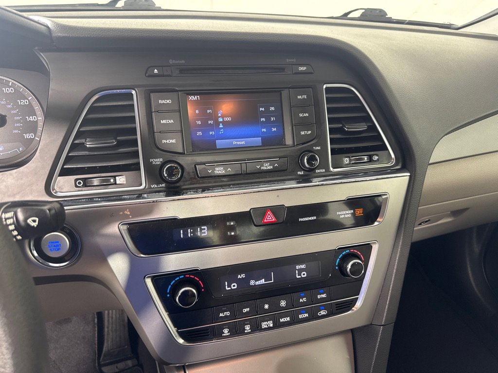 Used 2016 Hyundai Sonata SE image 17