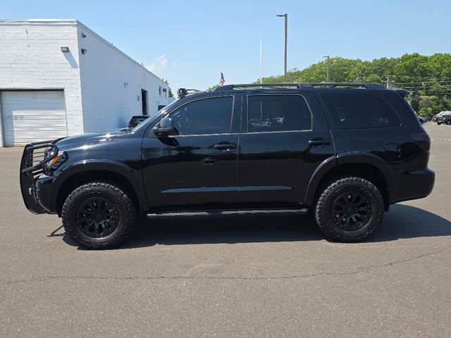 Used 2018 Toyota Sequoia TRD Sport AWD/4WD image 7