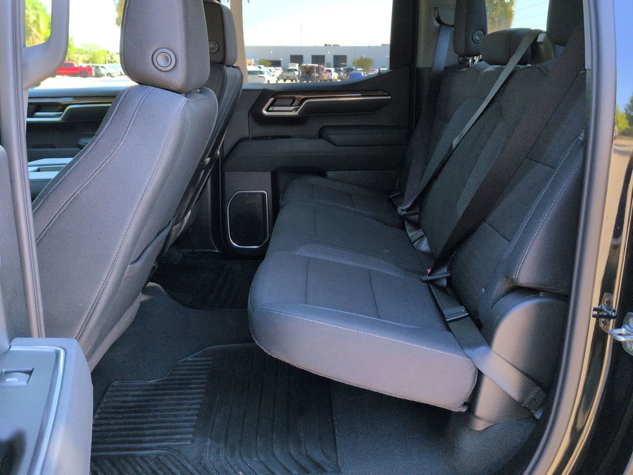 Certified 2026 Chevrolet Silverado 1500 LT RWD image 22