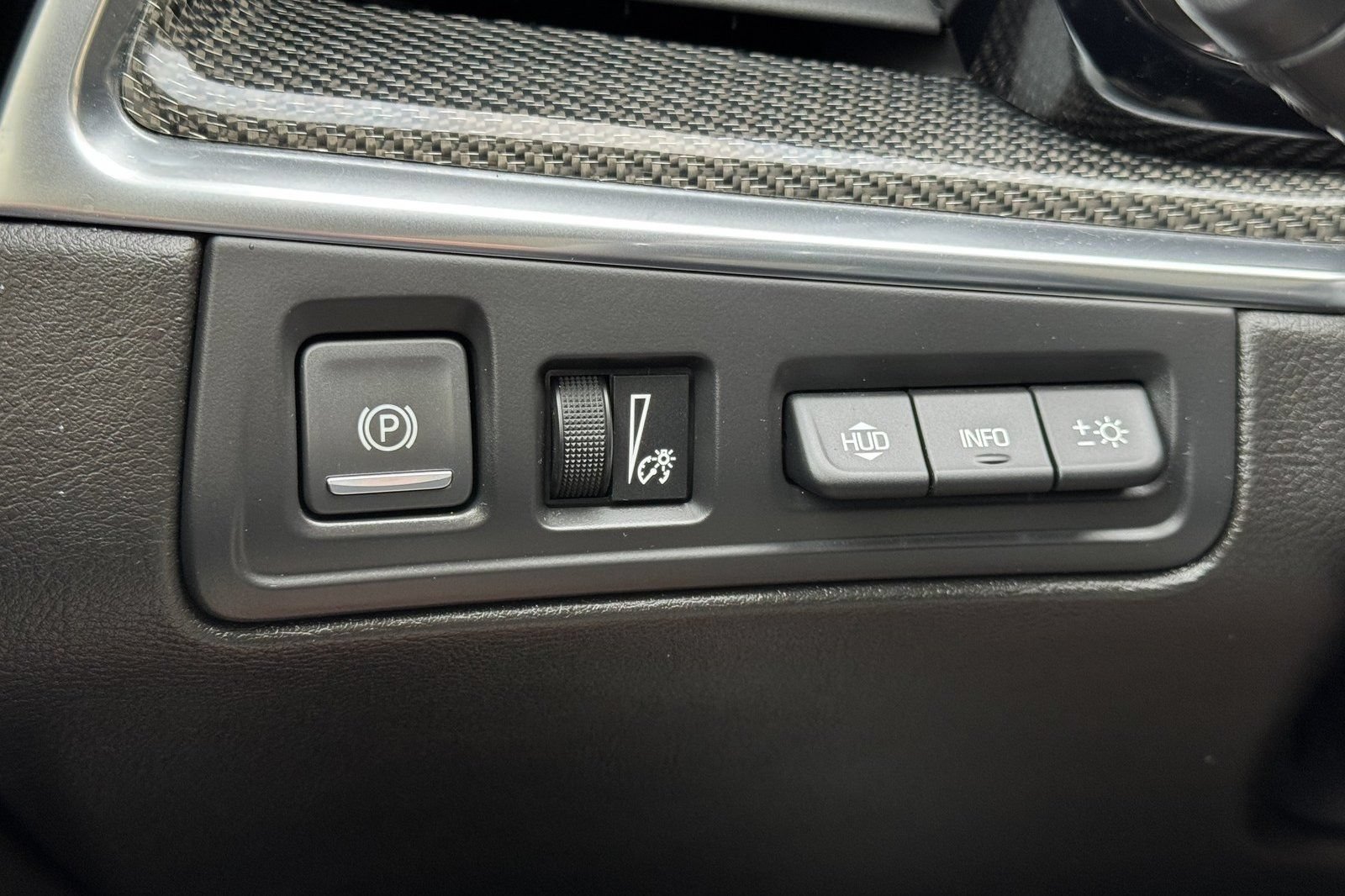 Certified 2020 Cadillac XT5 Sportv AWD/4WD image 31
