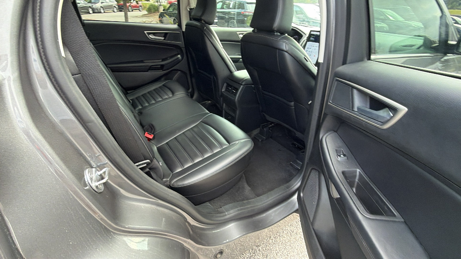 Used 2024 Ford Edge SEL AWD/4WD image 21