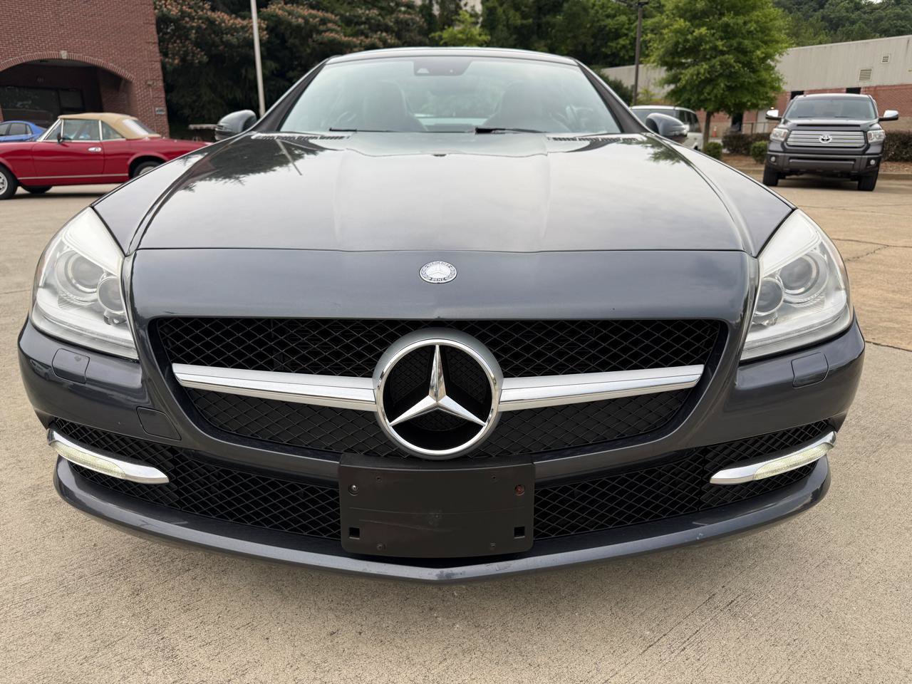 Used 2013 Mercedes-Benz SLK 350 image 9