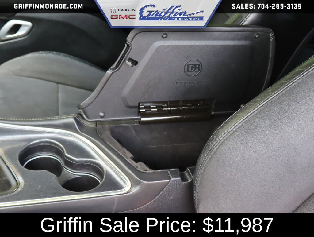 Used 2016 Dodge Challenger R/T Plus RWD image 37