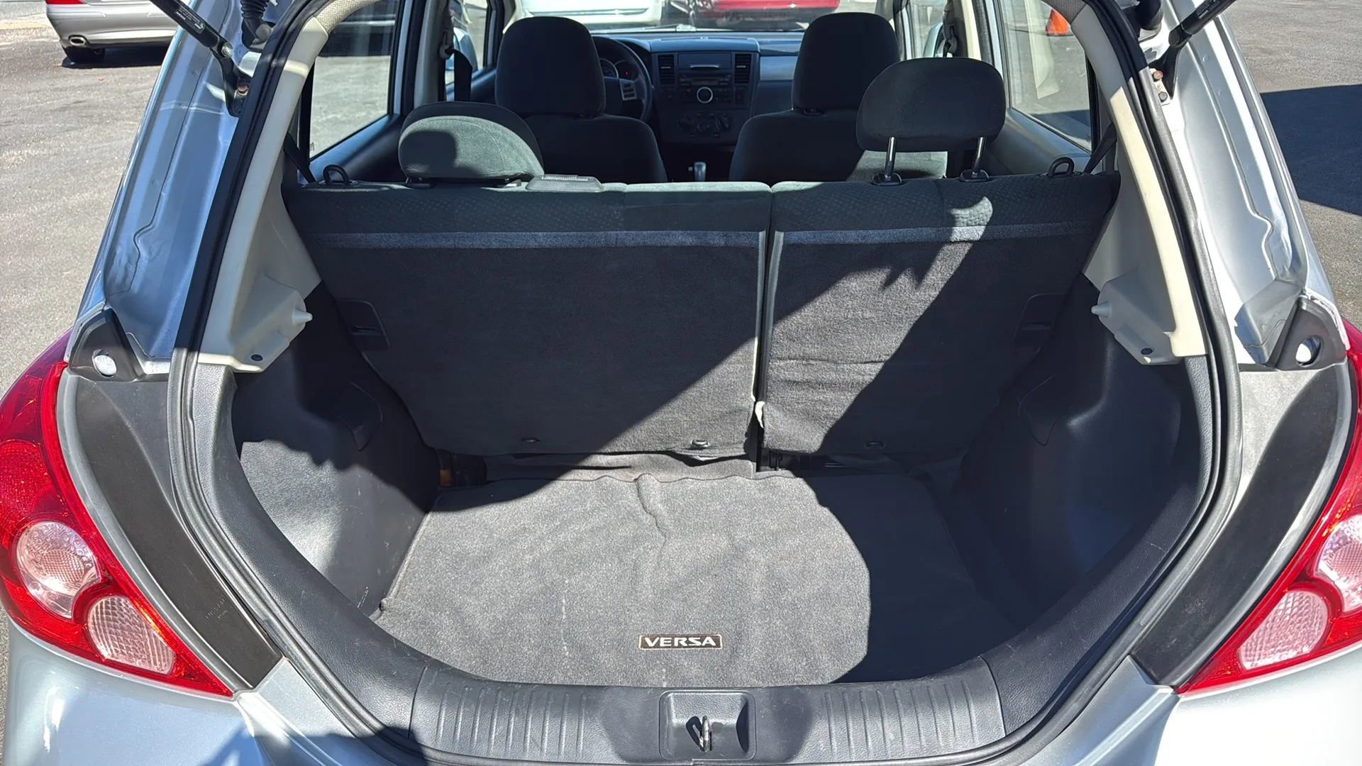 Used 2010 Nissan Versa 1.8 S w/ PWR Plus Pkg image 10