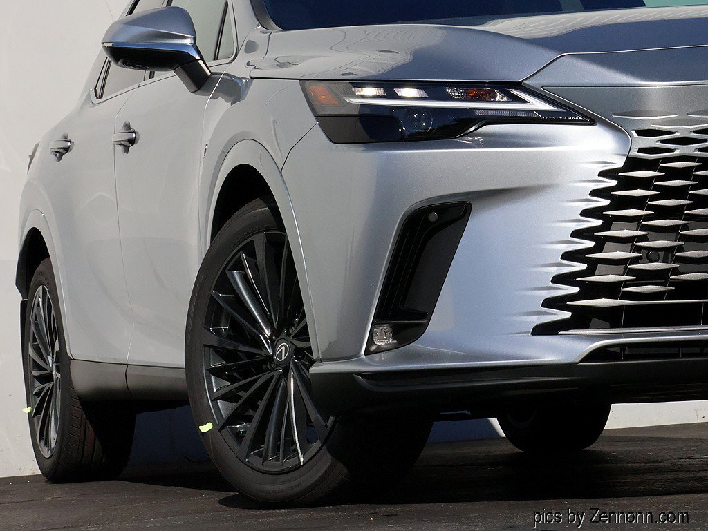 New 2026 Lexus RX 350 Premium w/ Convenience Package AWD/4WD image 4