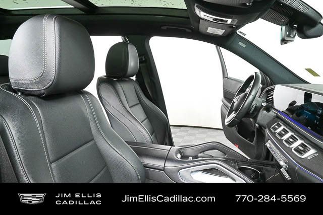 Used 2022 Mercedes-Benz GLS 450 4MATIC image 15