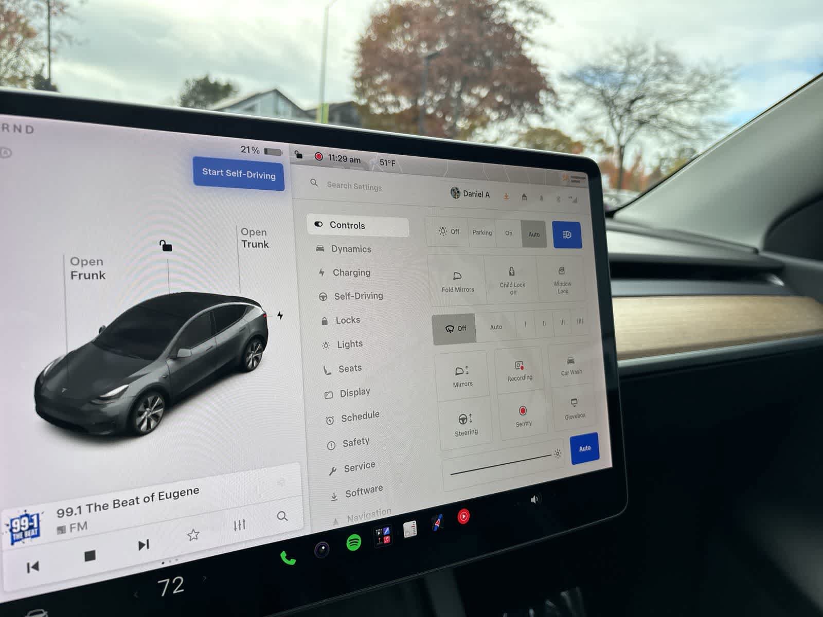 Used 2022 Tesla Model Y Long Range AWD/4WD image 20