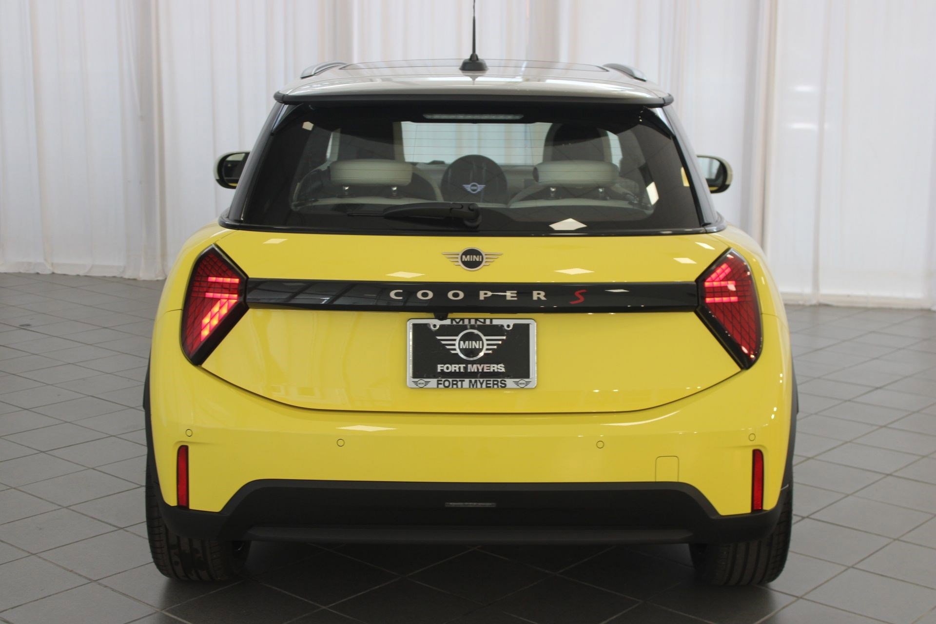 New 2026 MINI Cooper S FWD image 9