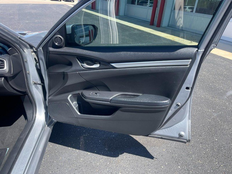 Used 2019 Honda Civic Sport image 11